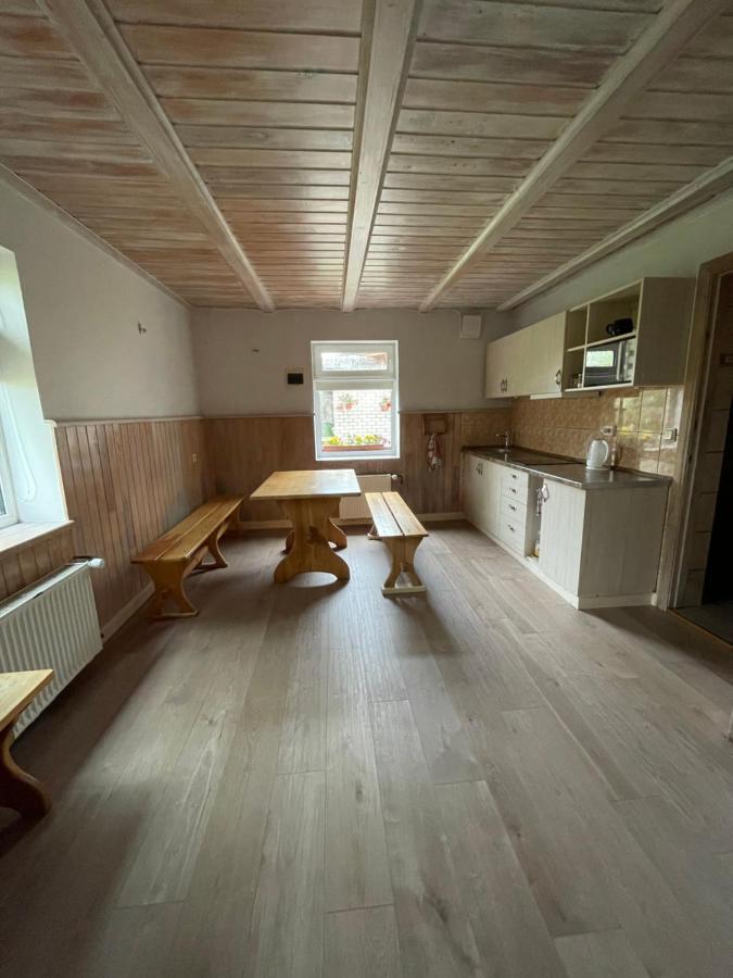 Pulkvedis Guest House เวนต์สปิลส์ ภายนอก รูปภาพ